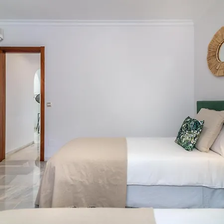 Andalusian Sun With Private Pool & Bbq - Eaw Homes *
