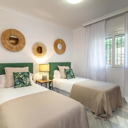 Vila Andalusian Sun With Private Pool & Bbq - Eaw Homes
