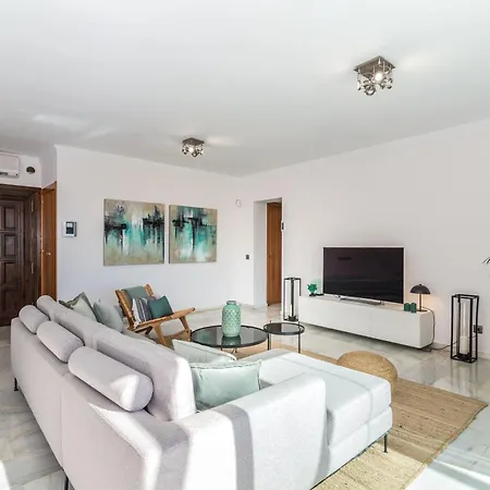 Vila Andalusian Sun With Private Pool & Bbq - Eaw Homes