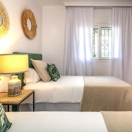 Andalusian Sun With Private Pool & Bbq - Eaw Homes Vila *