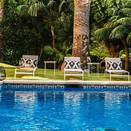 Andalusian Sun With Private Pool & Bbq - Eaw Homes Vila *