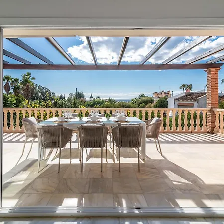 Vila Andalusian Sun With Private Pool & Bbq - Eaw Homes