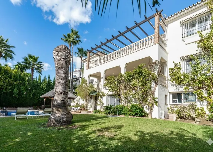 Andalusian Sun Villa With Private Pool & Bbq - Eaw Homes Marbella
