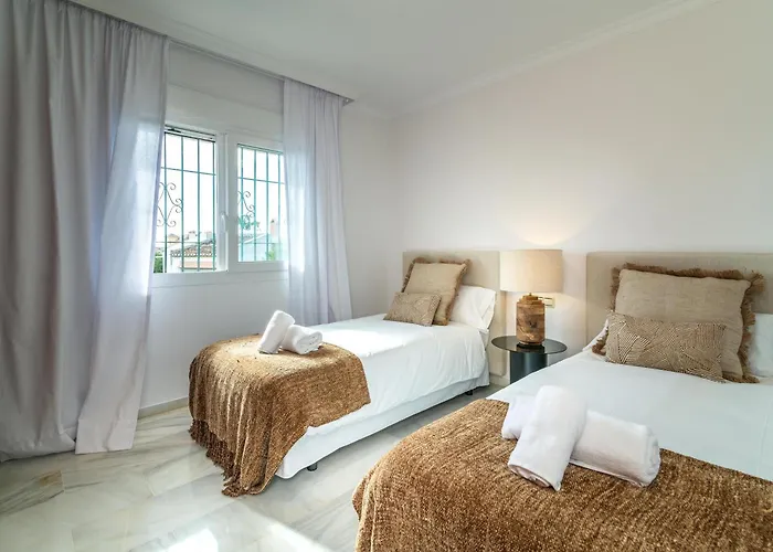 Andalusian Sun Villa With Private Pool & Bbq - Eaw Homes * Marbella